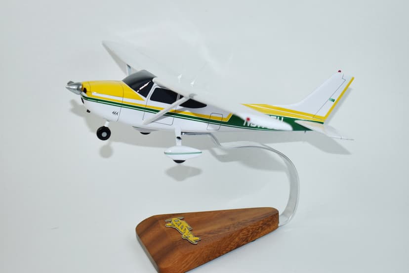 Cessna® 182F Skylane, 1963 (N3175U)