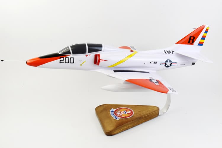 VT-22 Golden Eagles TA-4J Model