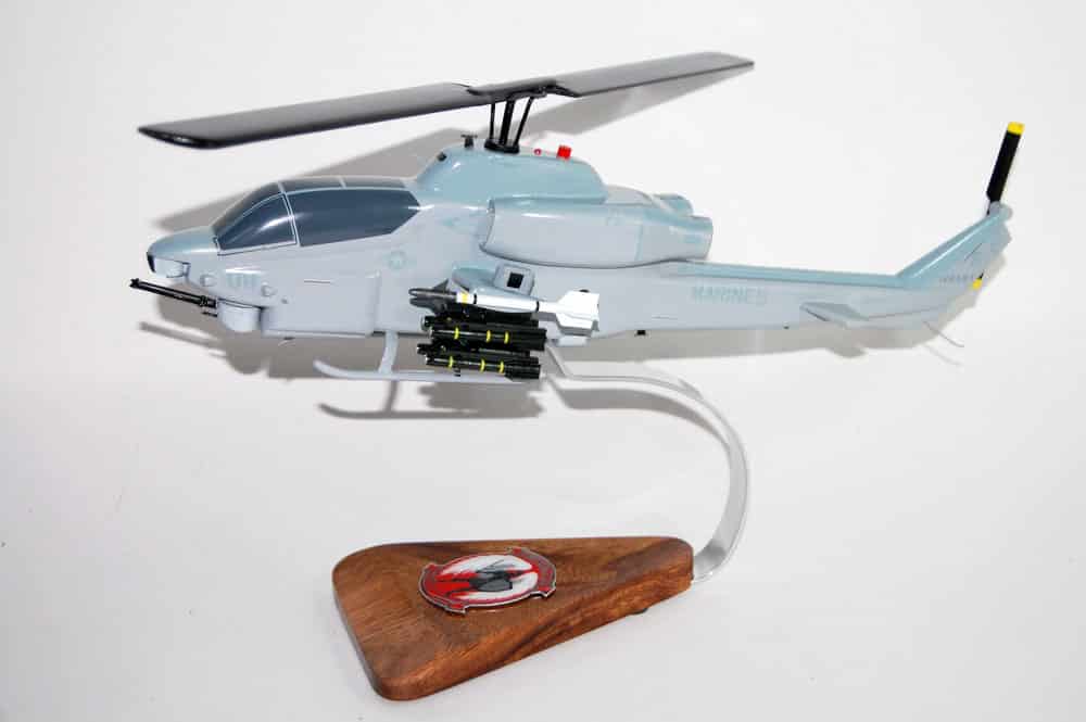 HMLA-469 Vengeance AH-1W Model