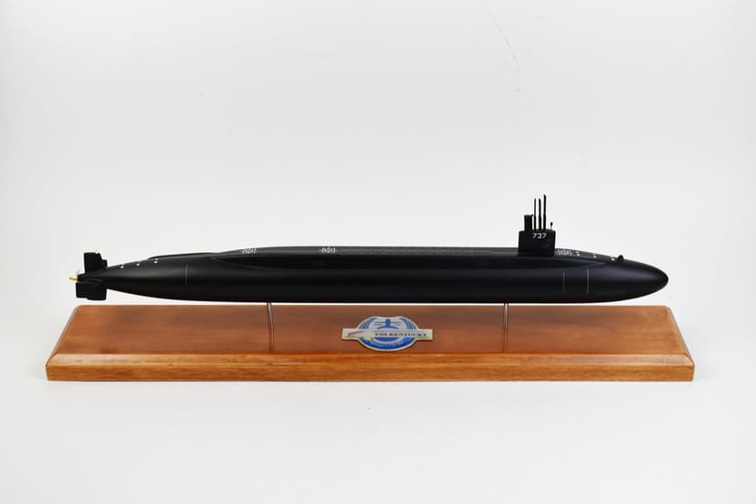 USS Kentucky SSBN-737 Submarine Model (Black Hull)