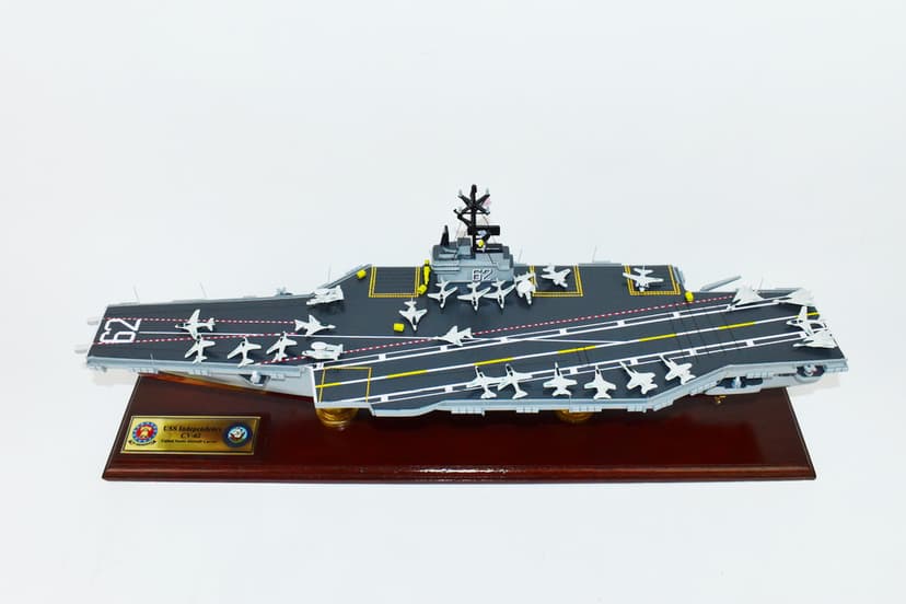 USS Independence CV-62 Aircraft Carrier Model