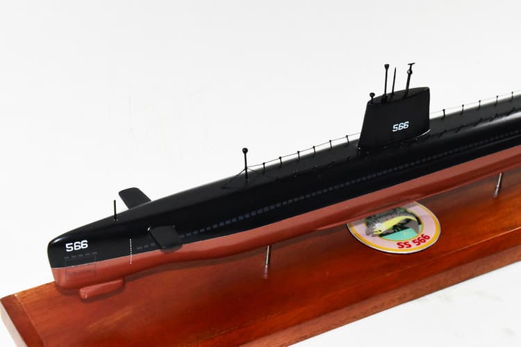 USS Trout (SS-566)